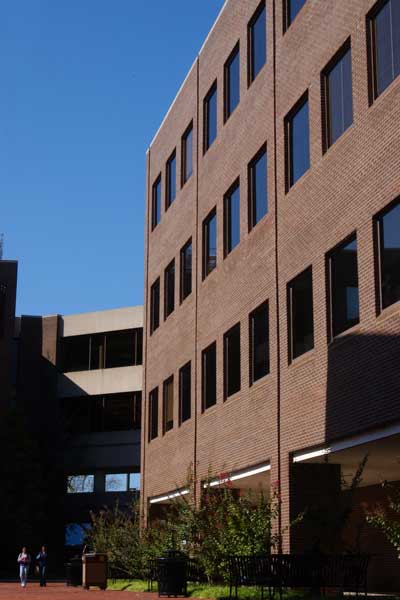 the physical science wing of oliver hall on v.c.u.'s campus